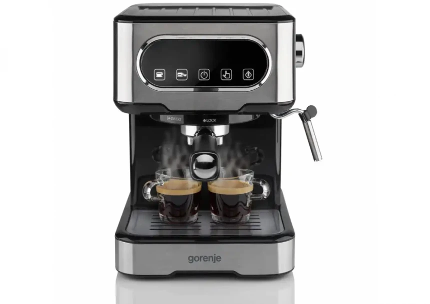 Aparat za espresso kafu Gorenje ESCM15DBK snaga 1100W/1.5l/15bara