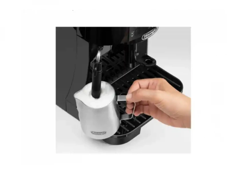 Aparat za kafu DeLonghi ECAM12.121.B
