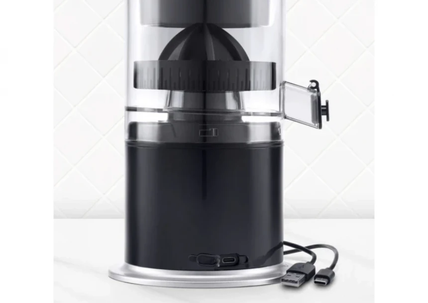 Cediljka za citruse Ufesa Squeeze&Go/punjivi/snaga 45W/crni