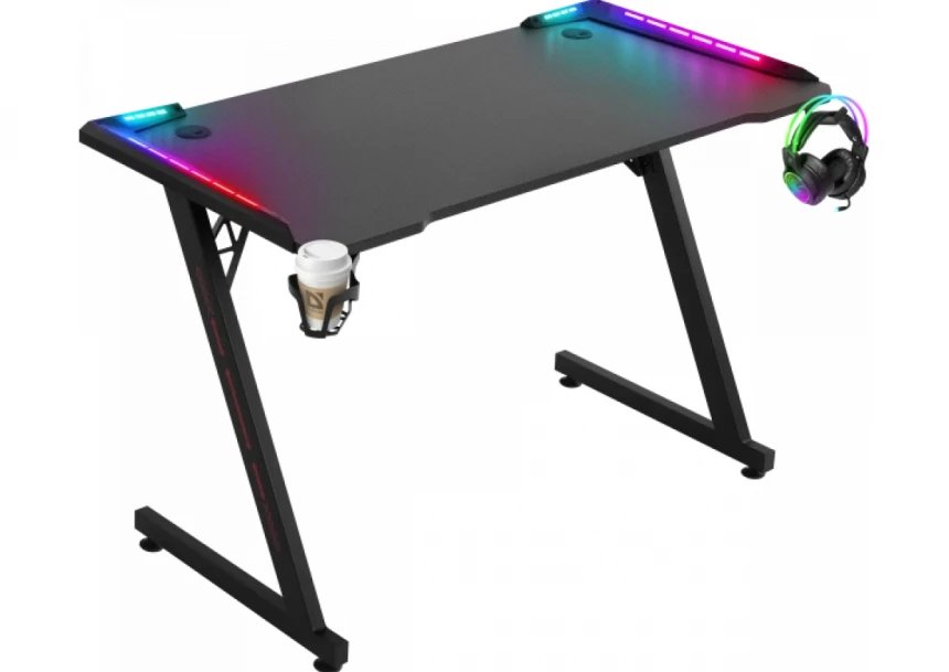 Gaming sto Defender Idol