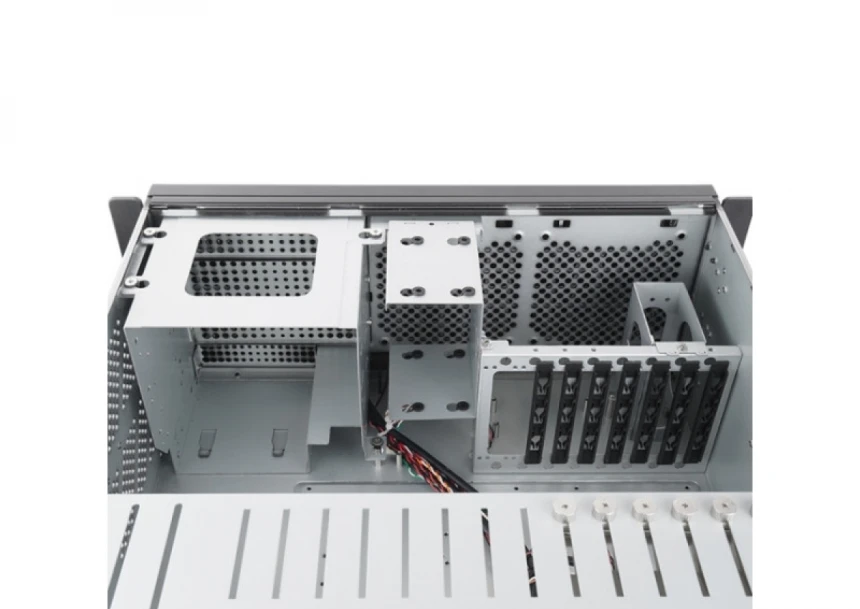 Kuciste Chieftec 4U  UNC-409S-B -19" IPC Rackmount Chassis,AIO 360mm support