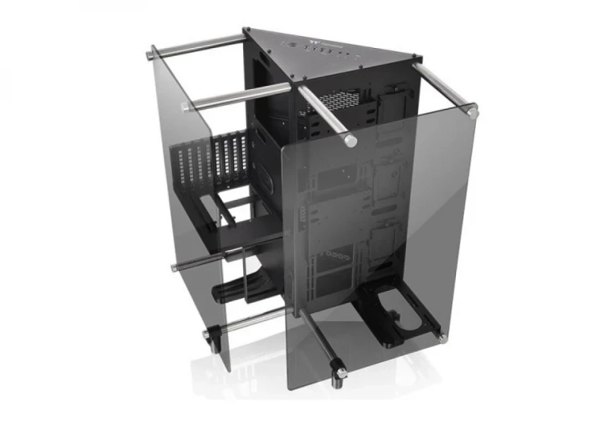 Kućište Thermaltake Core P90 TG