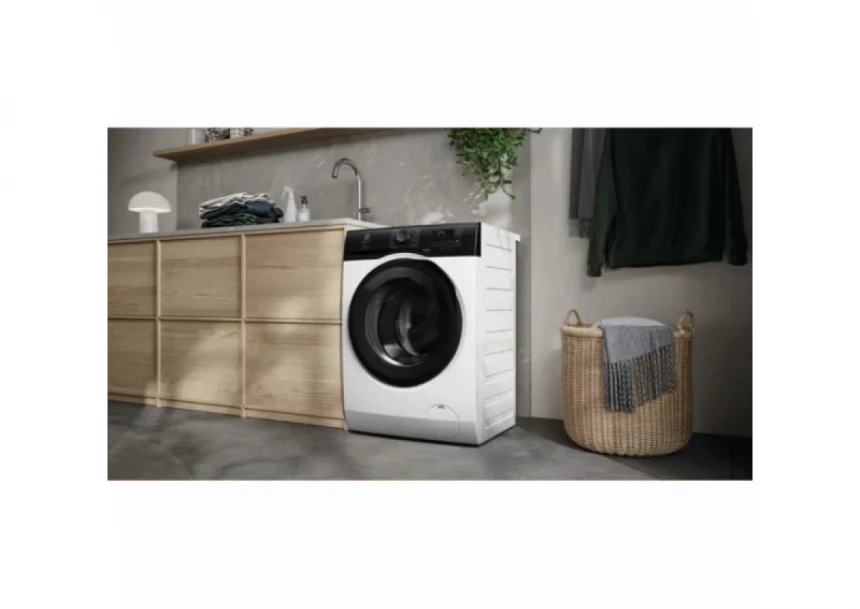 Mašina za pranje veša Electrolux EW6F8482E širina 60cm/kapacitet 8kg/obrtaja 1400-min