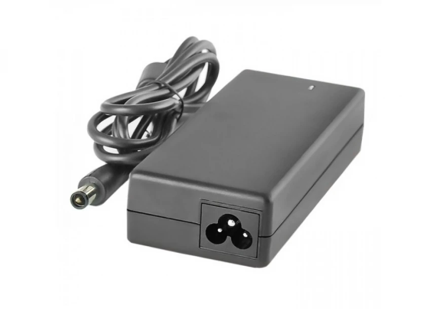 NB ADAPTER XRT 90W 19V - 4,74A  XRT90-19...