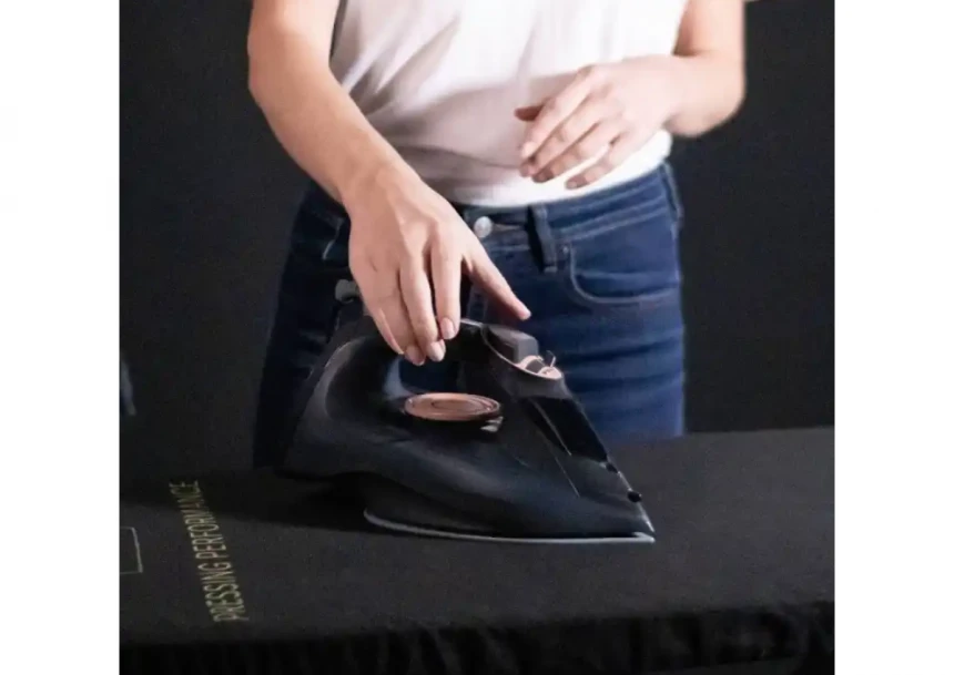 Pegla Ufesa PV1100C Daily/snaga 2400 W/crna