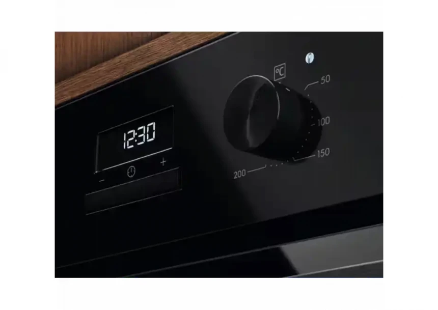 Ugradna rerna Electrolux LOH3H00BK